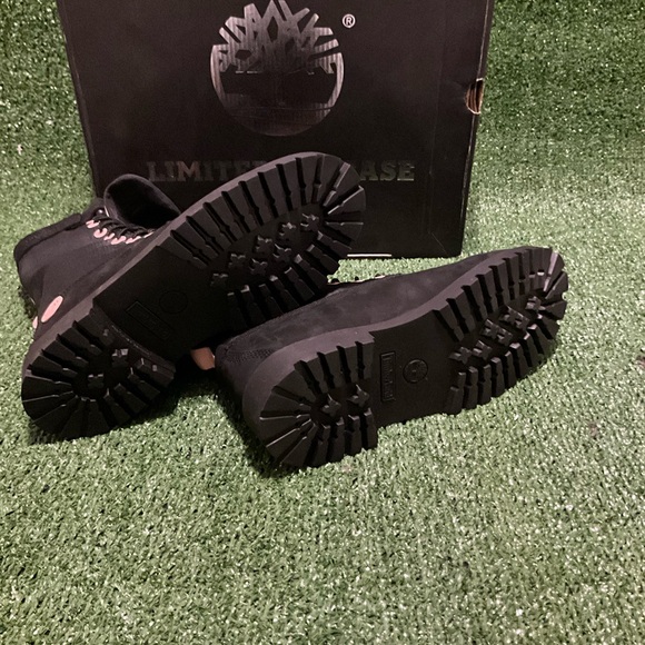 Timberland Limited Release Black and Pink Combat Boots - Picture 4 of 8